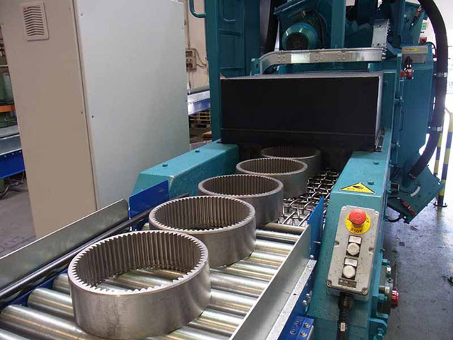 網(wǎng)帶式拋丸清理機使用現(xiàn)場圖片 網(wǎng)帶式拋丸清理機使用現(xiàn)場圖片